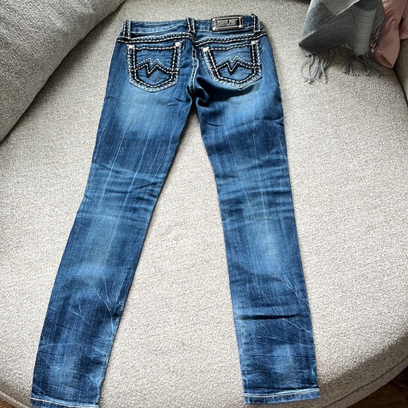 Miss Me Skinny Jeans Distressed. Size 26. - Picture 3 of 6